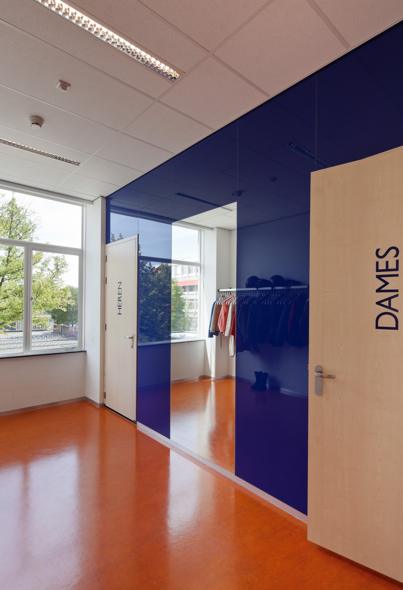 De Ontwerpwerkplaats, Gijs Niemeijer, Floor van Ditzhuyzen, Westvleugel Rijswijks Lyceum, Rijswijks Lyceum, interieurarchitect school, verbouwing school, transformatie school, verbouwing Rijswijks Lyceum, 
