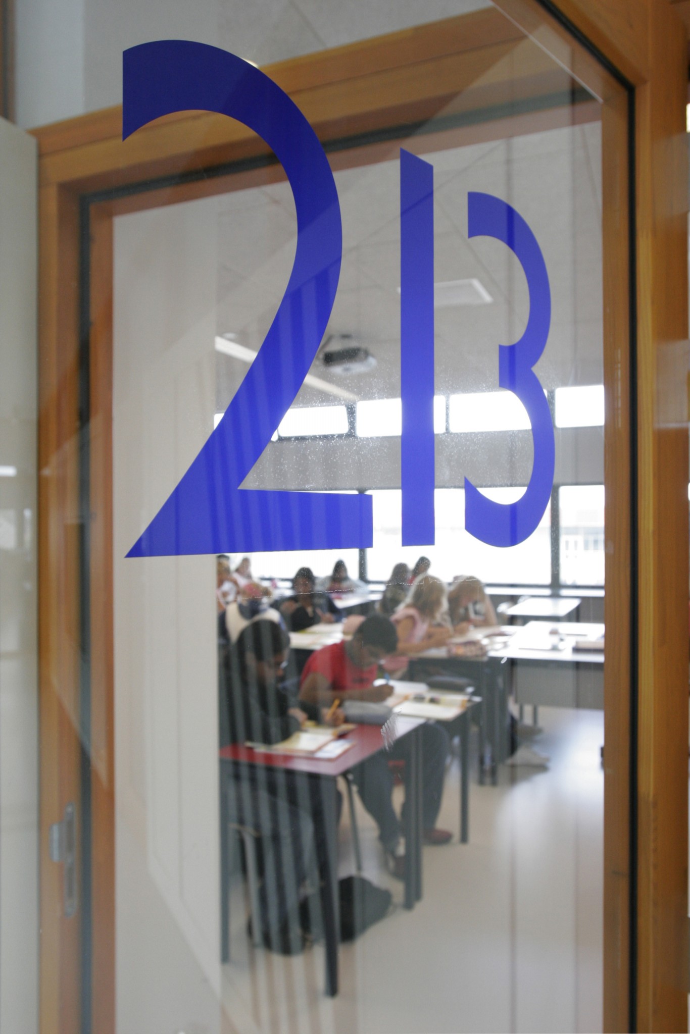 De Ontwerpwerkplaats, Gijs Niemeijer, Floor van Ditzhuyzen, Lyceum Ypenburg, inrichting school, interieurontwerp school, interieurarchitect school, ontwerp schoolmeubilair, ontwerp meubilair school, ontwerp mediatheek, ontwerp bibliotheek school, interieurarchitect school, inrichting bibliotheek, inrichting mediatheek, inrichting school, interieurontwerp school, interieurarchitect school, ontwerp schoolmeubilair, ontwerp meubilair school, ontwerp mediatheek, ontwerp bibliotheek school