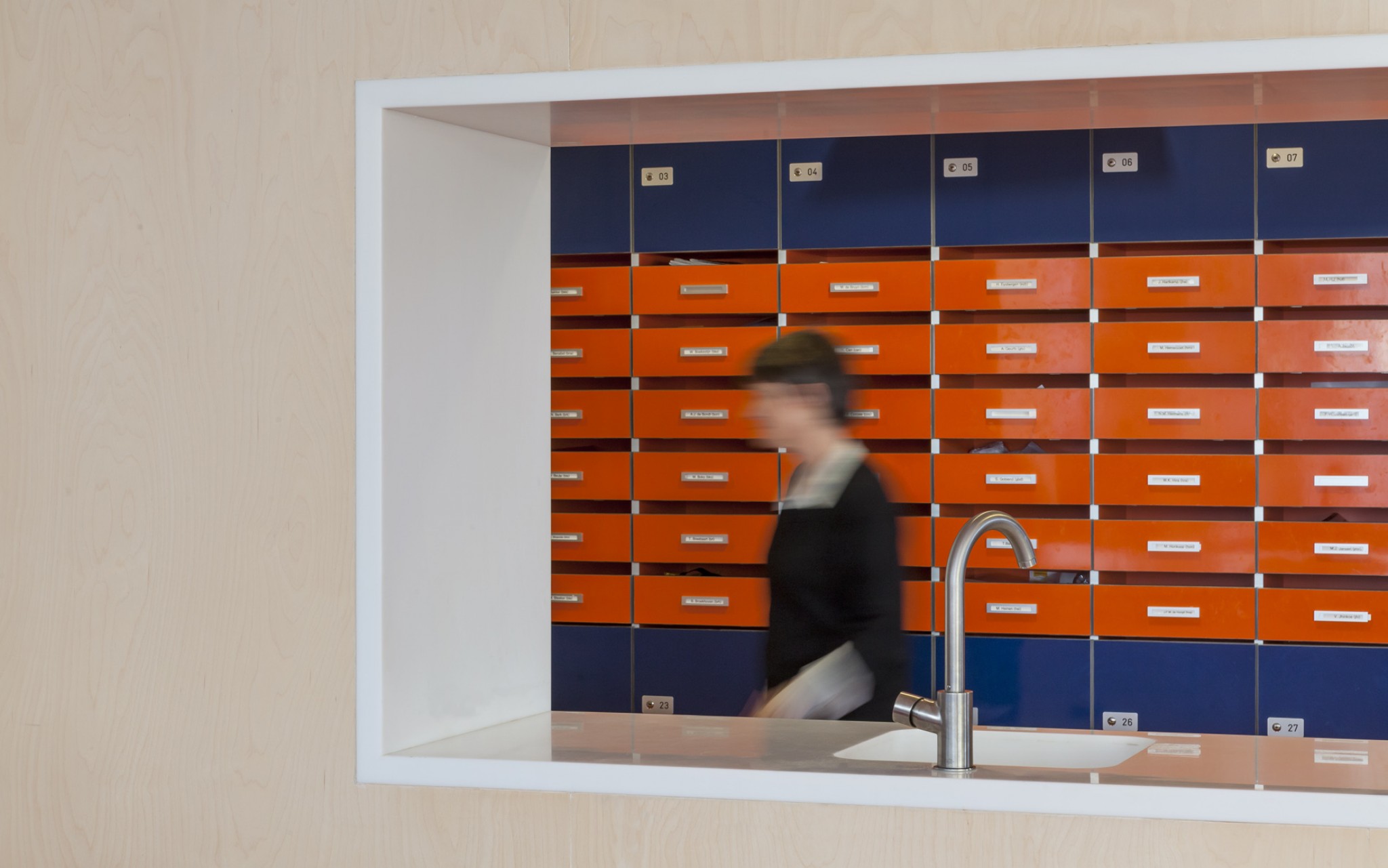 De Ontwerpwerkplaats, Gijs Niemeijer, Floor van Ditzhuyzen, Westvleugel Rijswijks Lyceum, Rijswijks Lyceum, interieurarchitect school, verbouwing school, transformatie school, verbouwing Rijswijks Lyceum, 