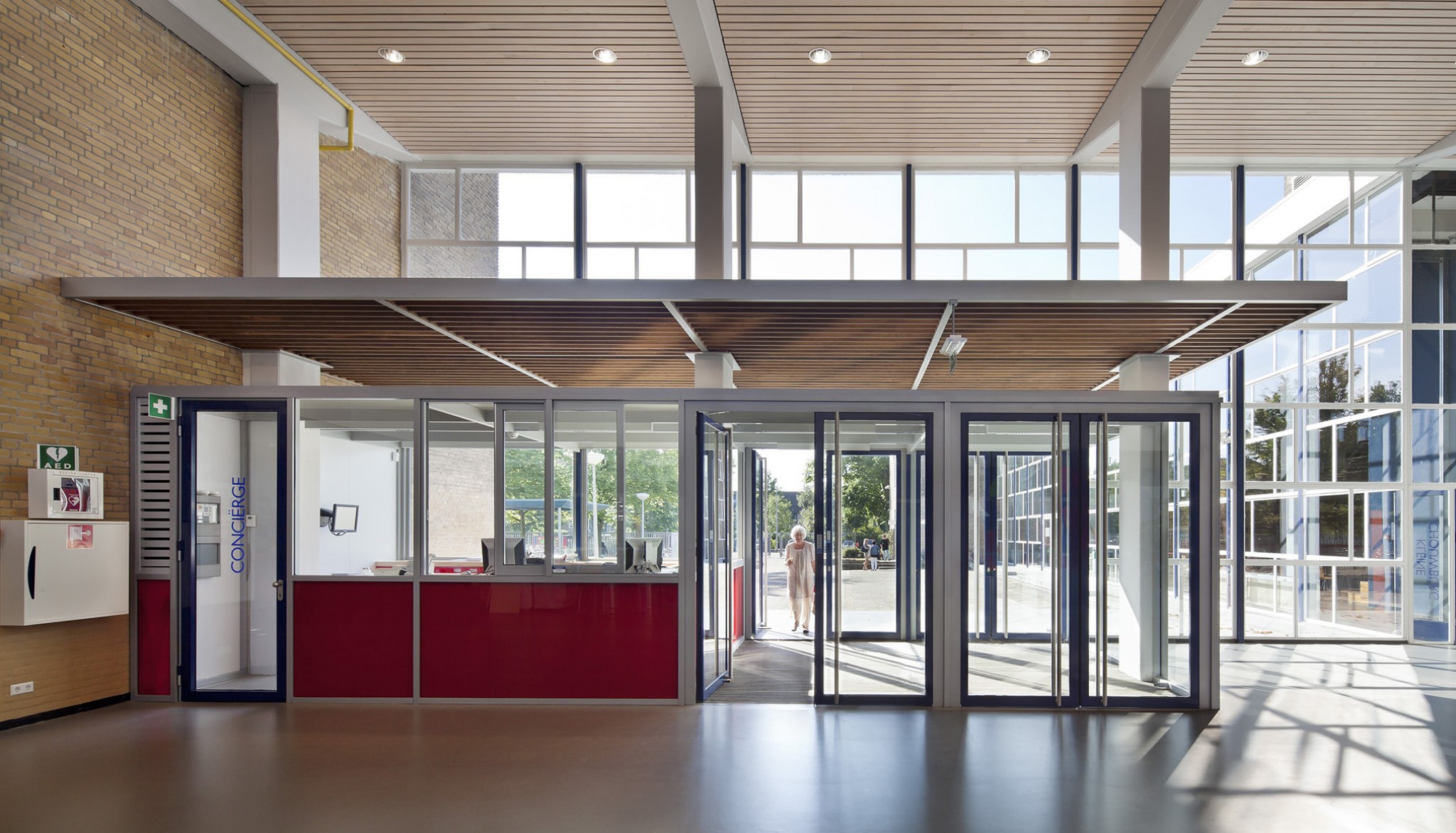 De Ontwerpwerkplaats, Gijs Niemeijer, Floor van Ditzhuyzen, Revitalisatie Rijswijks Lyceum, interieurarchitect school, verbouwing school, transformatie school, verbouwing Rijswijks Lyceum, ontwerp schoolmeublair, speciaal meubilair school, interieurontwerp school, interieurarchitect school, interieurarchitect rotterdam, interior design school, transformatie school, inrichting school, verbouwing middelbare school