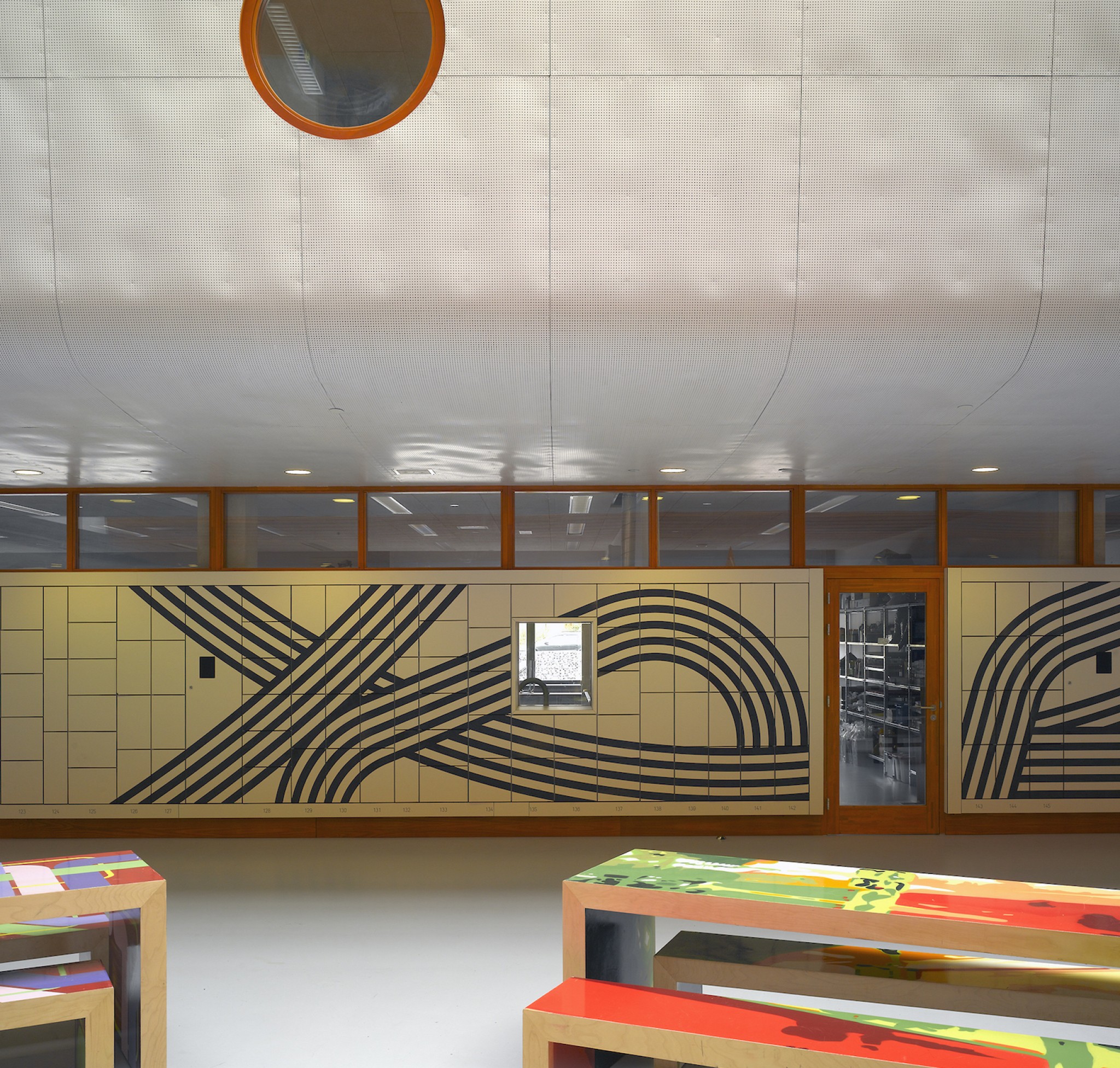 De Ontwerpwerkplaats, Gijs Niemeijer, Floor van Ditzhuyzen, Lyceum Ypenburg, inrichting school, interieurontwerp school, interieurarchitect school, ontwerp schoolmeubilair, ontwerp meubilair school, ontwerp mediatheek, ontwerp bibliotheek school, interieurarchitect school, inrichting bibliotheek, inrichting mediatheek, inrichting school, interieurontwerp school, interieurarchitect school, ontwerp schoolmeubilair, ontwerp meubilair school, interieurarchitect Rotterdam, kunsttoepassing school, Robert Zandvliet, interieur Lyceum Ypenburg